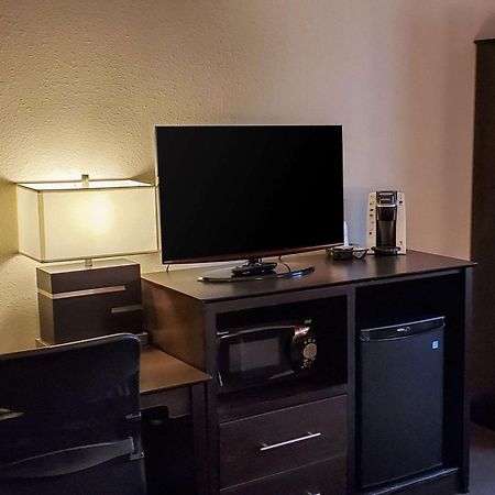 Quality Inn Atchison Екстер'єр фото